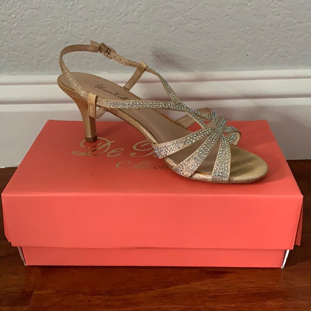 De blossom collection heels